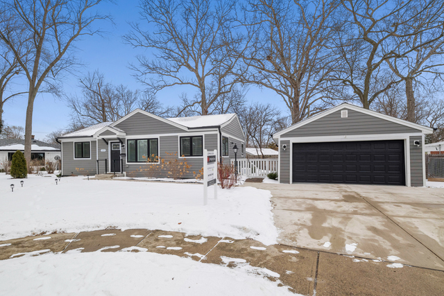 1177 Ridge Road Highland Park, IL 60035 - Photo 2 of 36