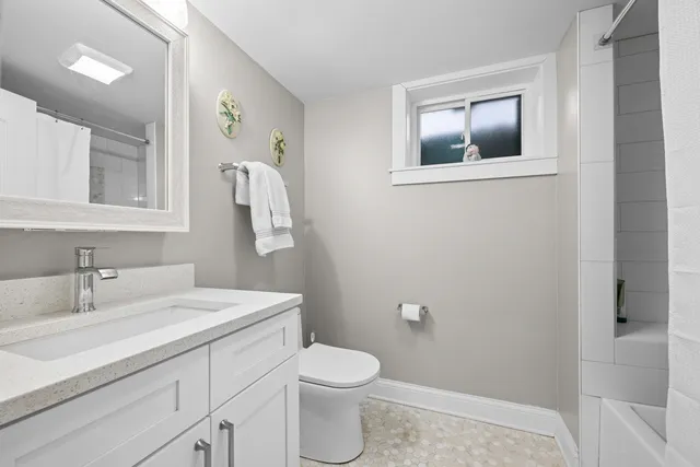 $575,000 | 1177 Ridge Road, Highland Park, IL 60035