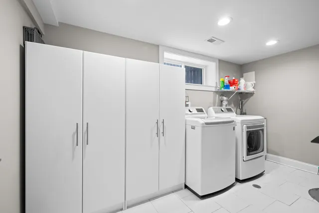 $575,000 | 1177 Ridge Road, Highland Park, IL 60035