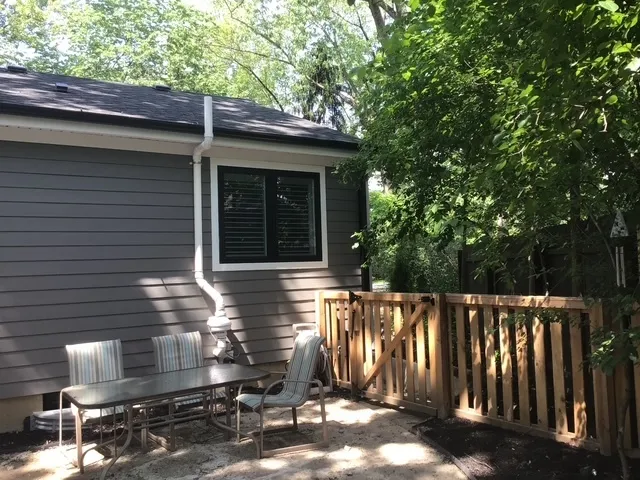 $575,000 | 1177 Ridge Road, Highland Park, IL 60035