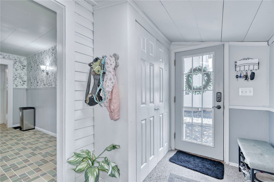 113 West Main Street Manchester, NY 14548 - Photo 20 of 40