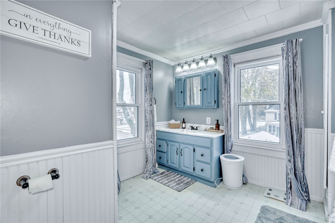 113 West Main Street Manchester, NY 14548 - Photo 31 of 40