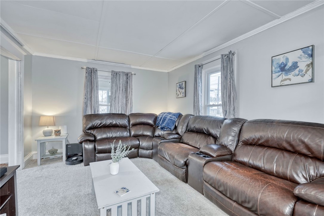 113 West Main Street Manchester, NY 14548 - Photo 8 of 40