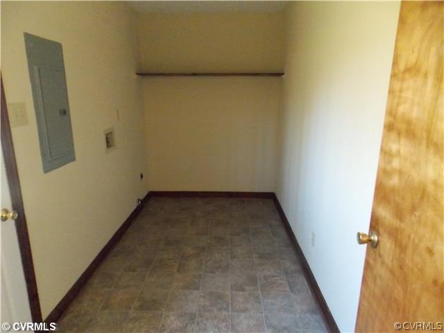 1652 Haskin Road Goochland, VA 23063 - Photo 8 of 12 Laundry