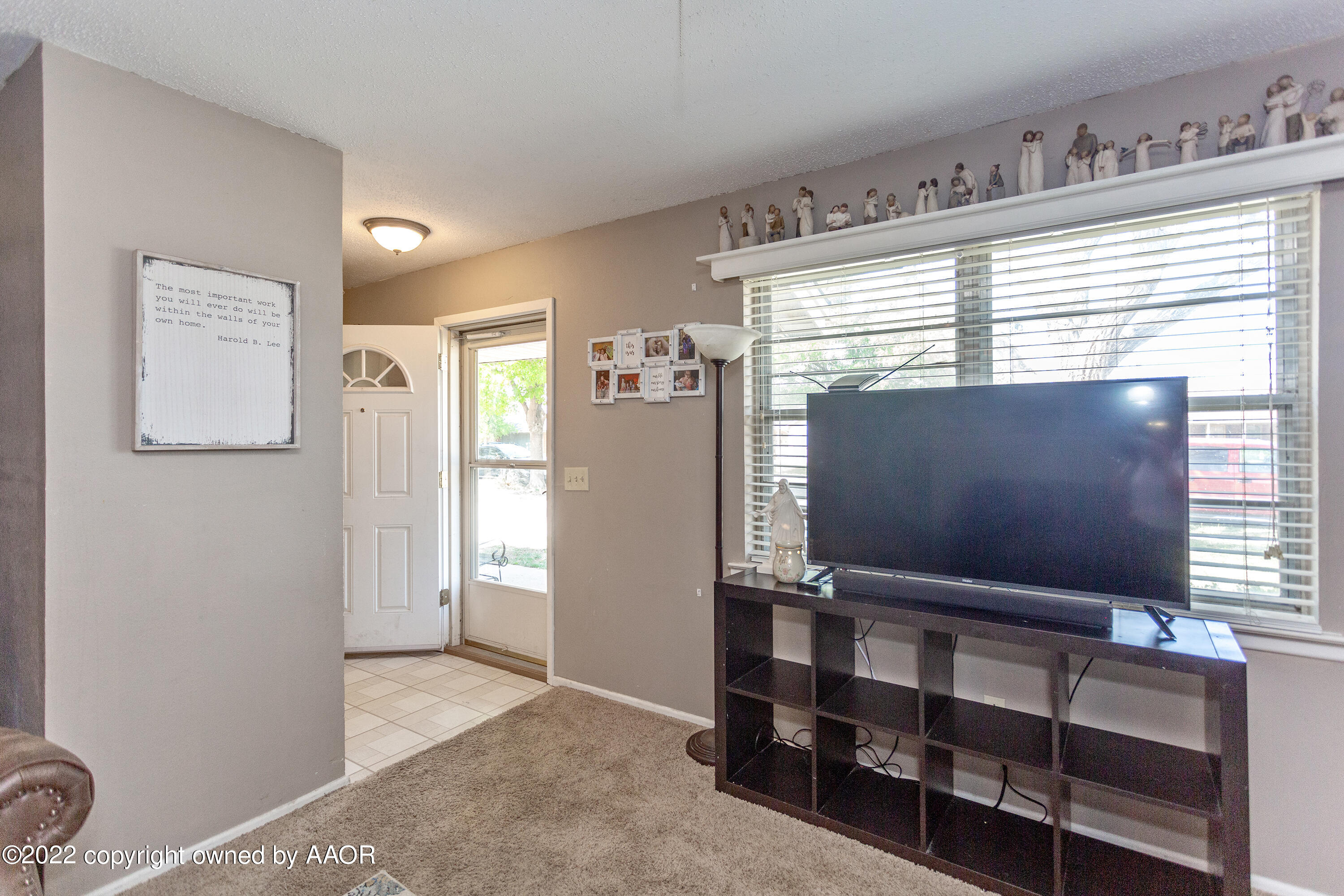 2813 John Drive Amarillo, TX 79110 - Photo 4 of 28 KCP_0010