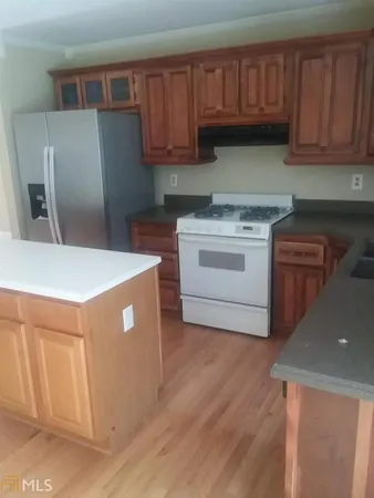 $1,895 | 2928 Ashly Brooke Court, Snellville, GA 30078