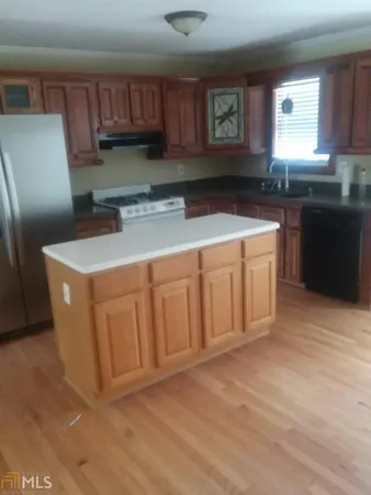$1,895 | 2928 Ashly Brooke Court, Snellville, GA 30078