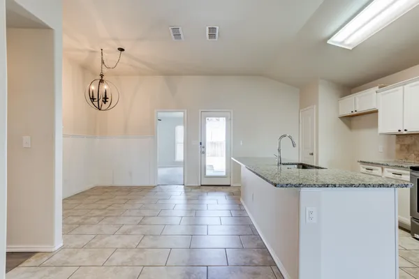 $220,000 | 7012 34th Place, Lubbock, TX 79407
