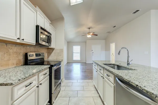 $220,000 | 7012 34th Place, Lubbock, TX 79407