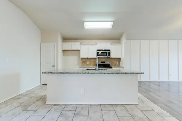 $220,000 | 7012 34th Place, Lubbock, TX 79407