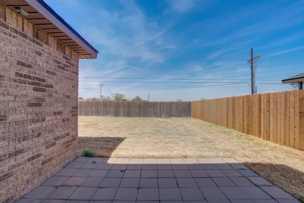 $220,000 | 7012 34th Place, Lubbock, TX 79407