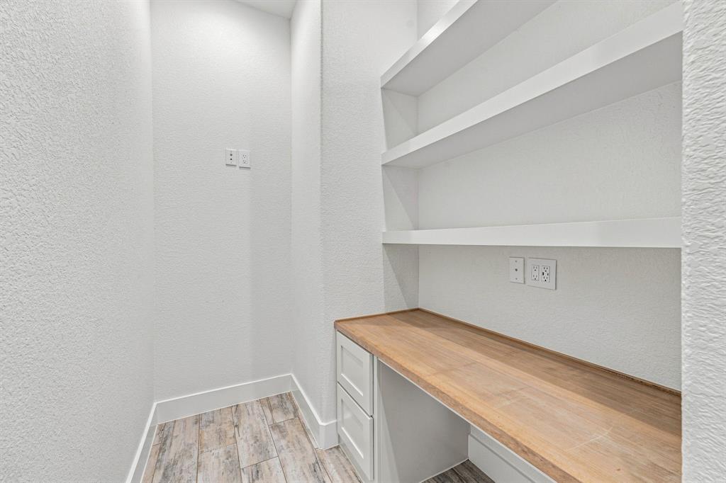 8140 Lavender Road Springtown, TX 76082 - Photo 15 of 40 Gallery Image 15