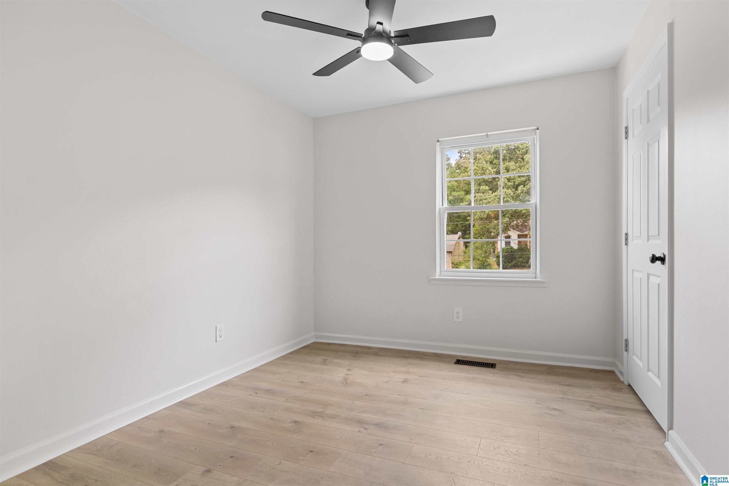 913 Ryecroft Road Pelham, AL 35124 - Photo 29 of 42