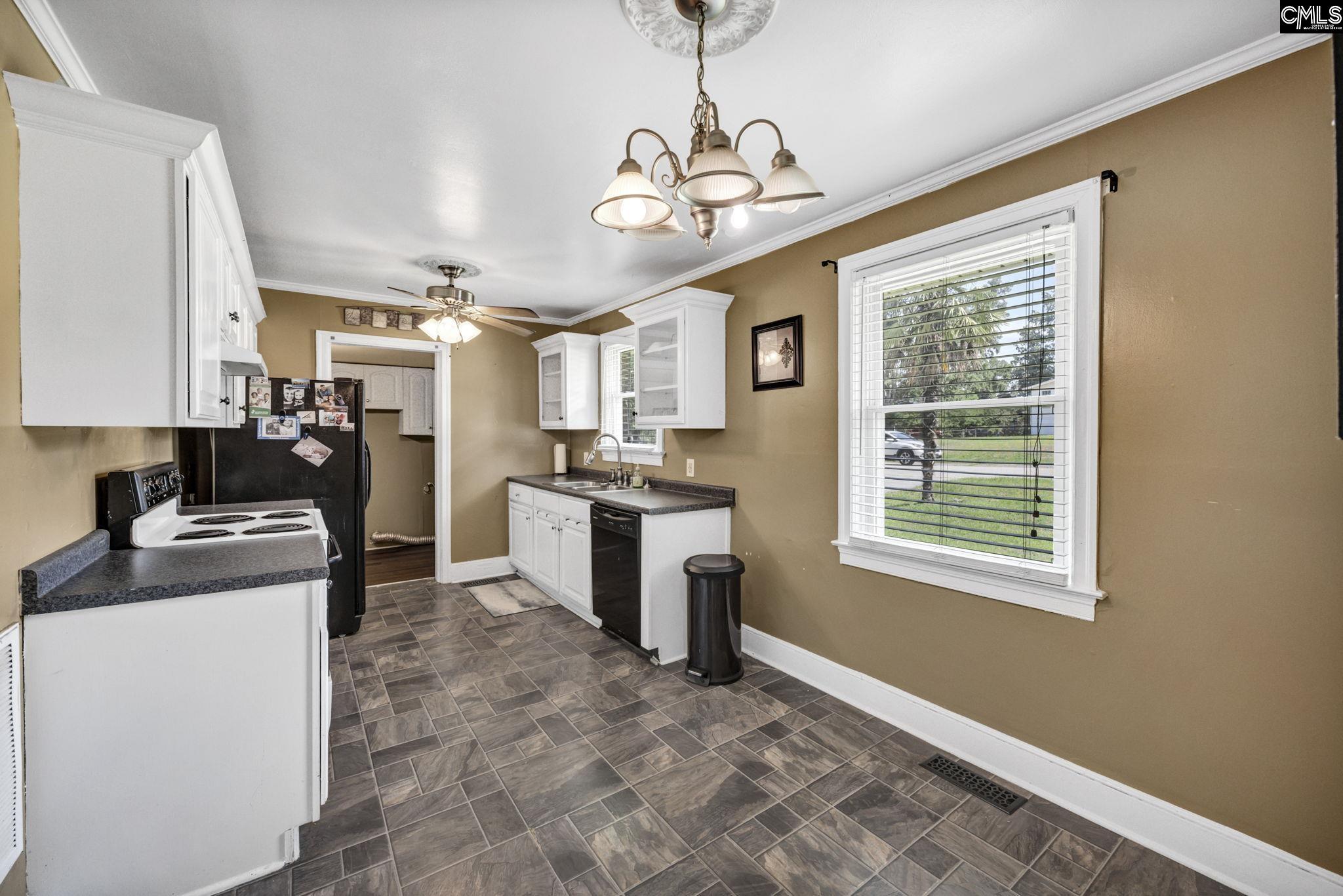 3714 Hydrangea Street Columbia, SC 29205 - Photo 9 of 29