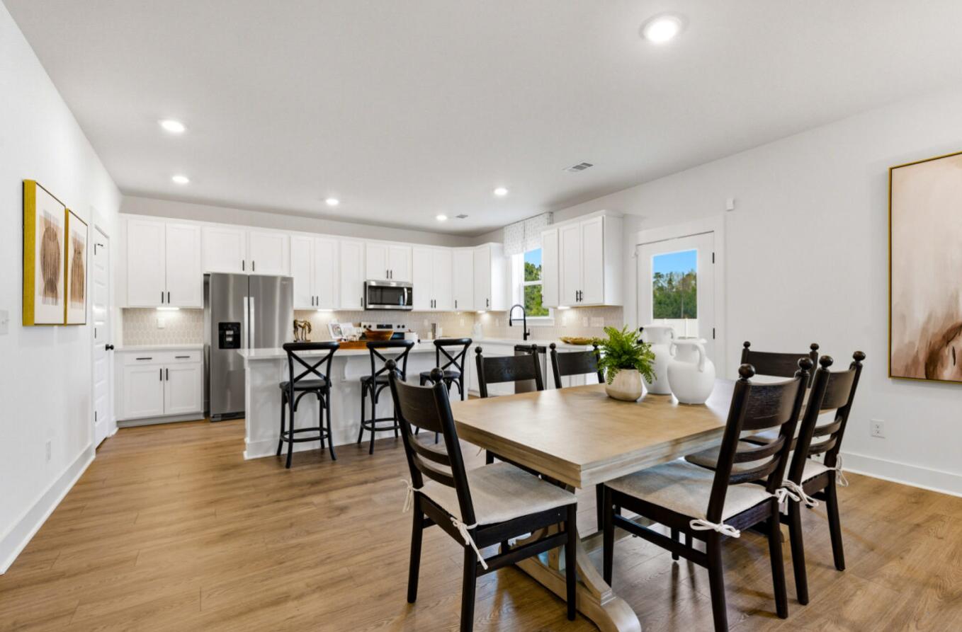 447 White Magnolia Street Moncks Corner, SC 29461 - Photo 8 of 28 BREAKFAST AREA