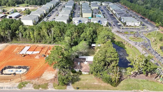 $299,000 | 14516 Lemoyne Boulevard, Biloxi, MS 39532