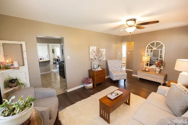 $134,900 | 3215 South Southwest Drive, Muncie, IN 47302