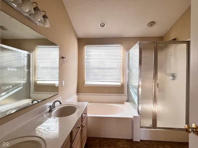 $2,395 | 5913 Sandalwood Drive, Carmel, IN 46033