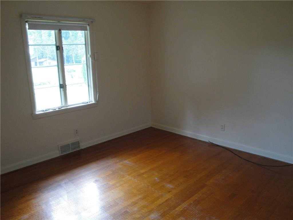 1676 Highland Road Hermitage, PA 16148 - Photo 5 of 10 FRESHLY PAINTD BDR. WITH HARDWOOD FLOORS.