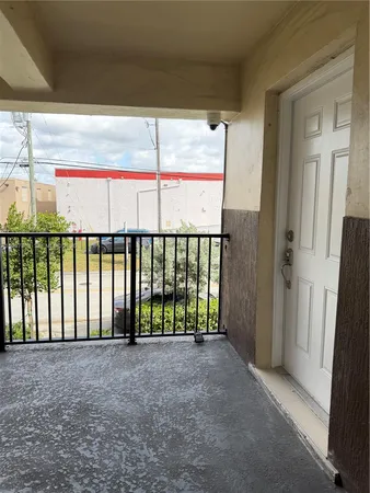 $2,300 | 1550 West 7th Court, Unit 15, Hialeah, FL 33010