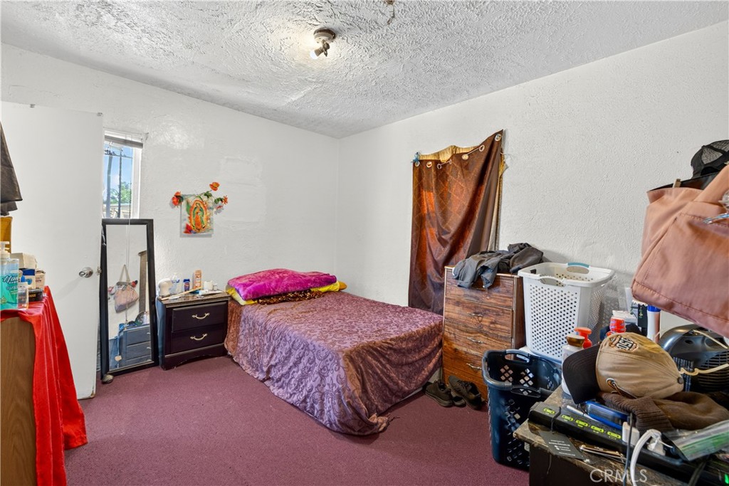 621 West Spruce Street Compton, CA 90220 - Photo 5 of 21
