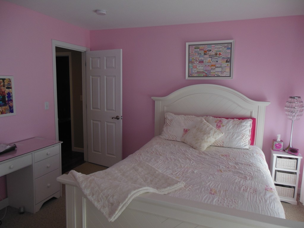 1072 Piper Road West Springfield, MA 01089 - Photo 21 of 30
