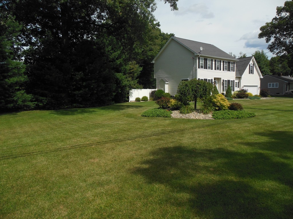 1072 Piper Road West Springfield, MA 01089 - Photo 30 of 30