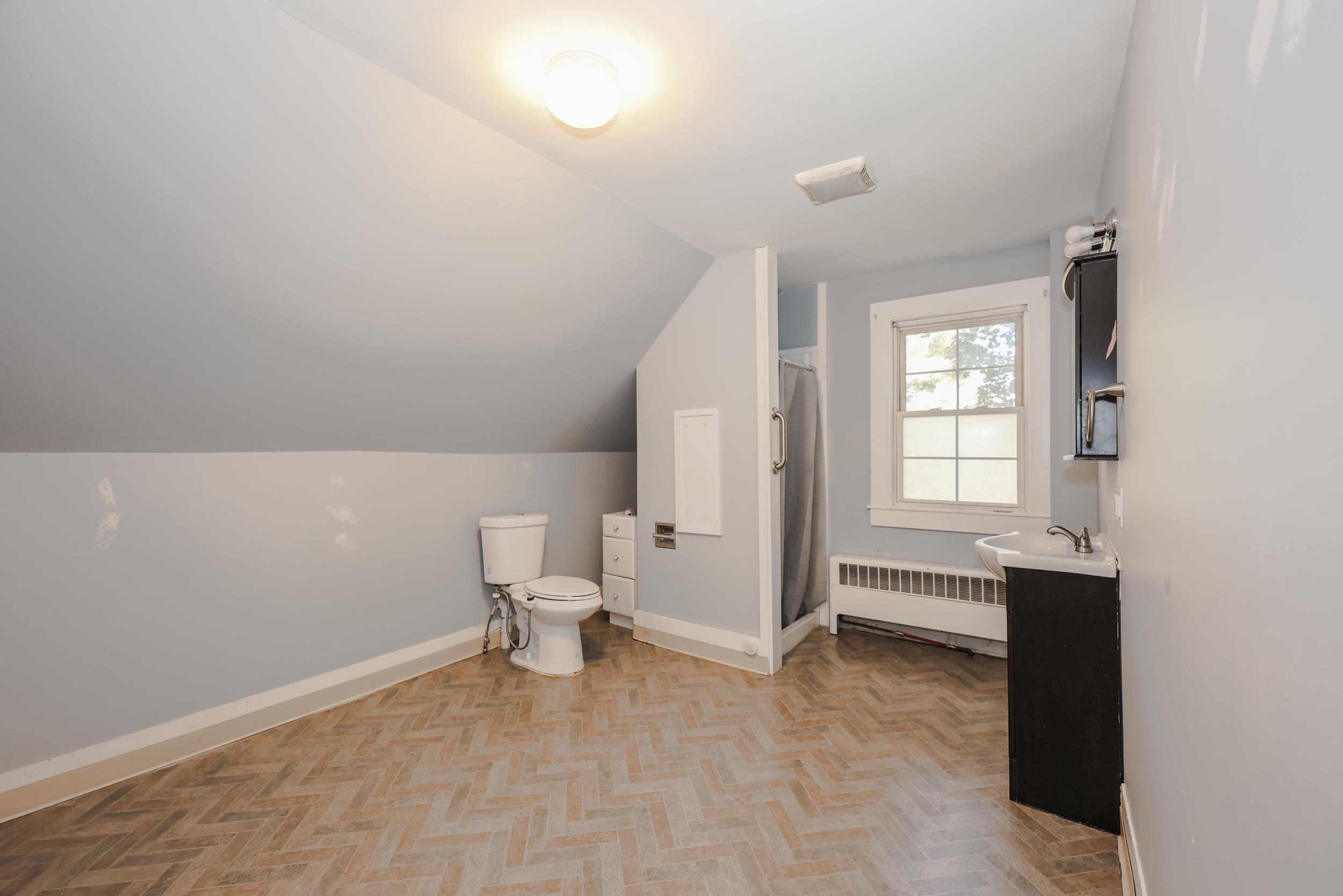 333 Front Street Manchester, NH 03102 - Photo 22 of 33