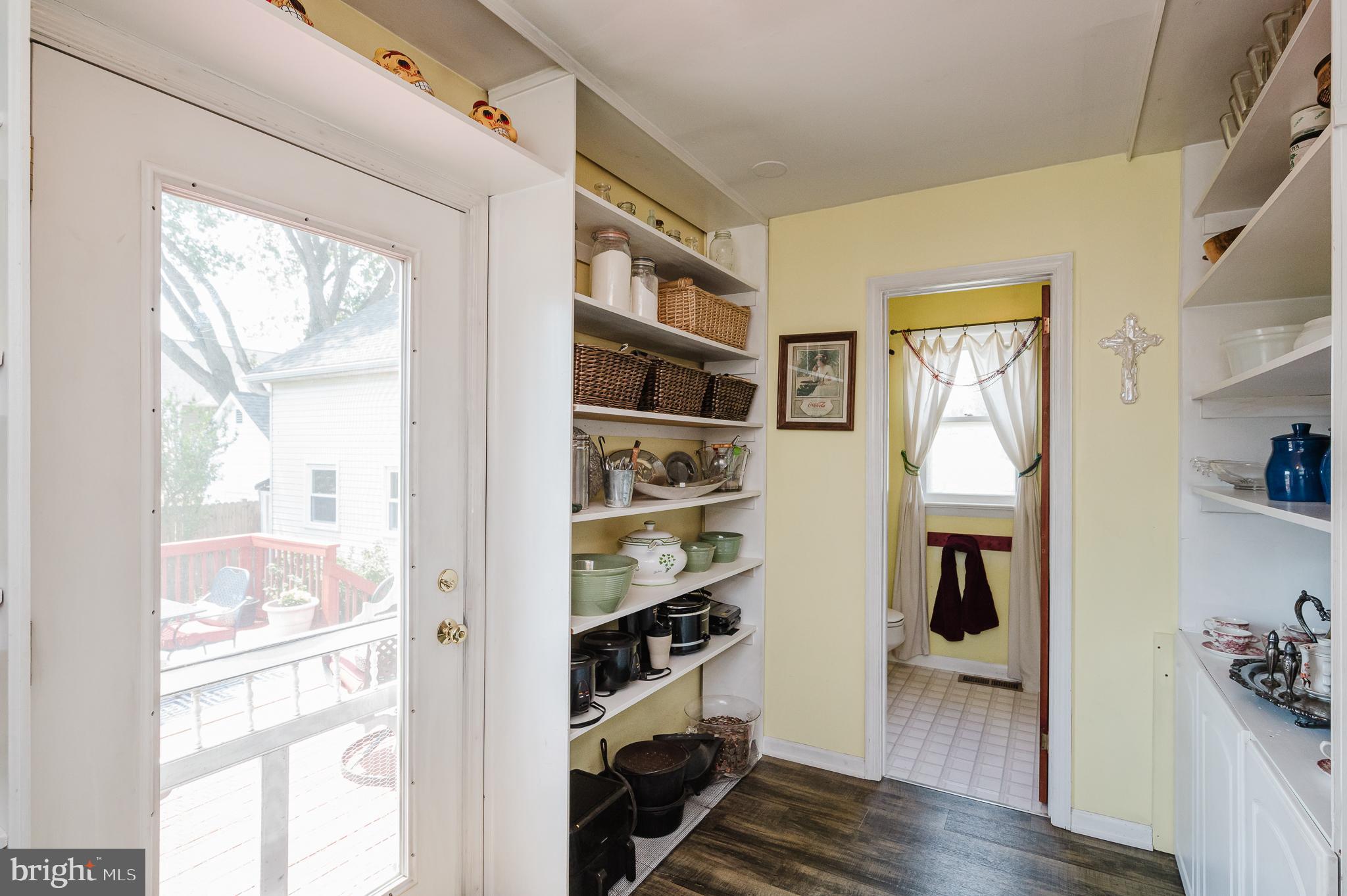 505 Arch Street Perryville, MD 21903 - Photo 30 of 88 Large Pantry/ Mudroom