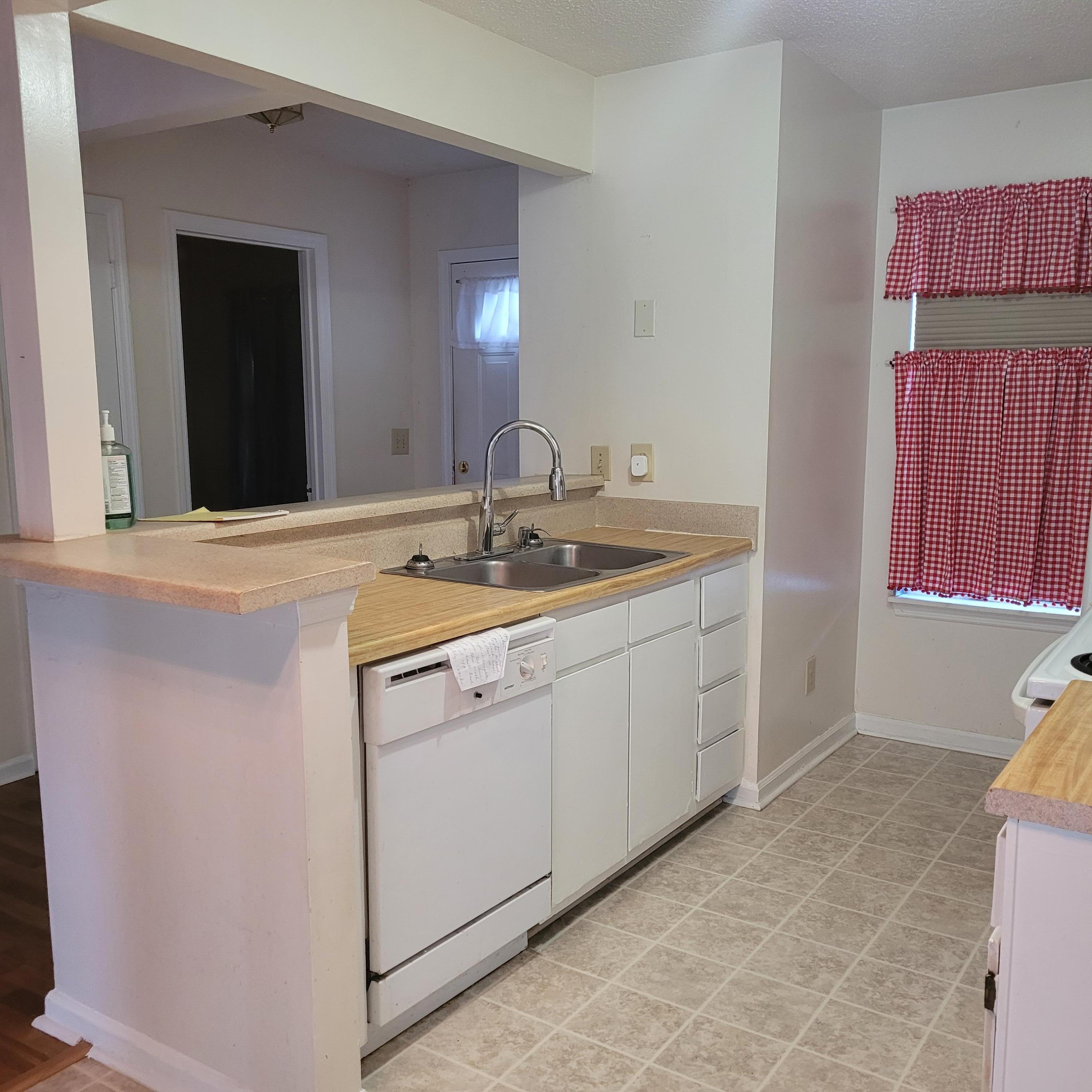 722 Temple Road, Unit A Ladson, SC 29456 - Photo 7 of 26 Kitchen11