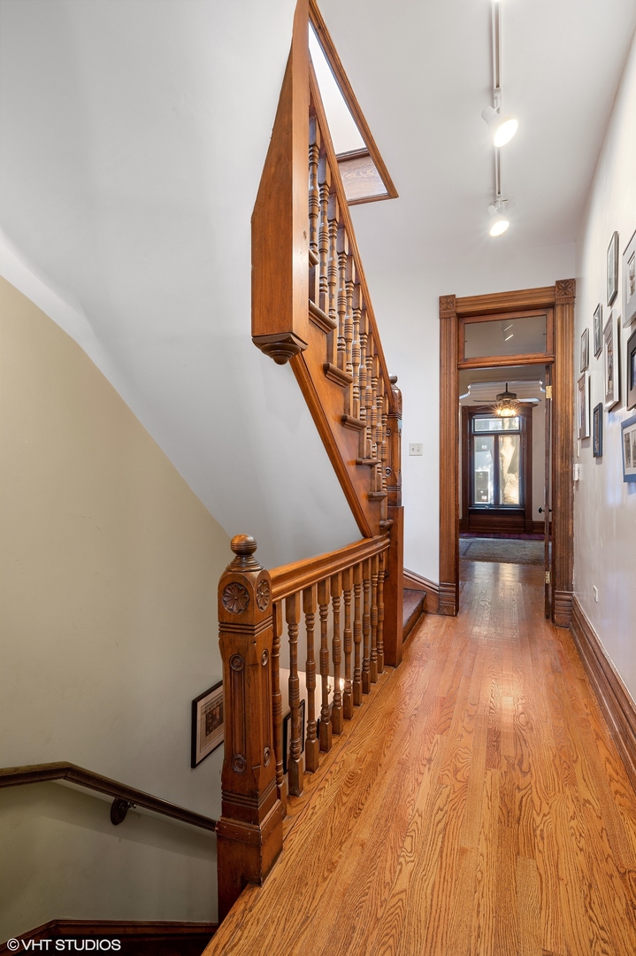 Undisclosed Address Chicago, IL 60614 - Photo 14 of 23