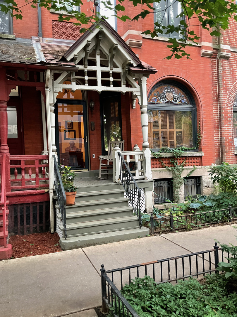 Undisclosed Address Chicago, IL 60614 - Photo 3 of 23