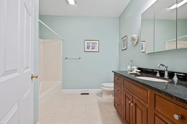 $950,000 | 60 Samuel Curtis Way, Unit 60, Marshfield, MA 02050