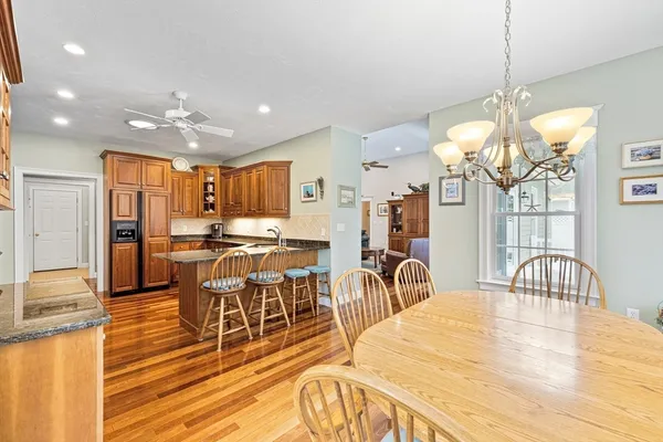 $950,000 | 60 Samuel Curtis Way, Unit 60, Marshfield, MA 02050