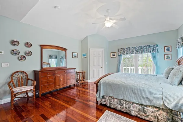 $950,000 | 60 Samuel Curtis Way, Unit 60, Marshfield, MA 02050