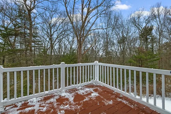 $950,000 | 60 Samuel Curtis Way, Unit 60, Marshfield, MA 02050