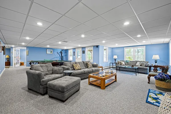 $950,000 | 60 Samuel Curtis Way, Unit 60, Marshfield, MA 02050