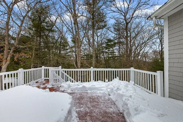 $950,000 | 60 Samuel Curtis Way, Unit 60, Marshfield, MA 02050