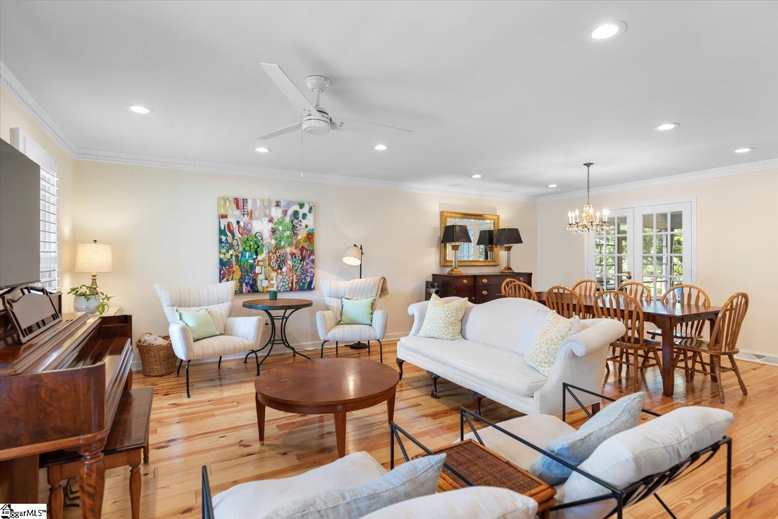 100 Briar Creek Road Greer, SC 29650 - Photo 11 of 38