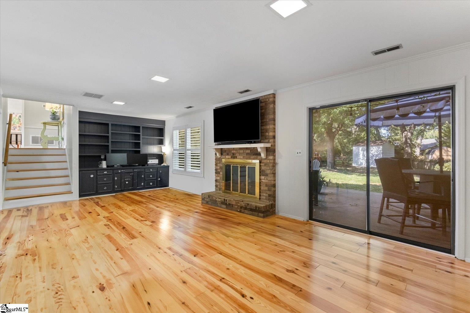 100 Briar Creek Road Greer, SC 29650 - Photo 15 of 38