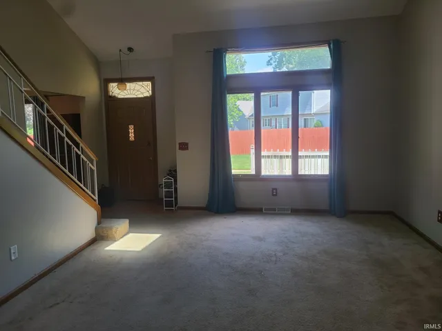 $199,900 | 2107 Cambridge Drive, Unit B, Goshen, IN 46528