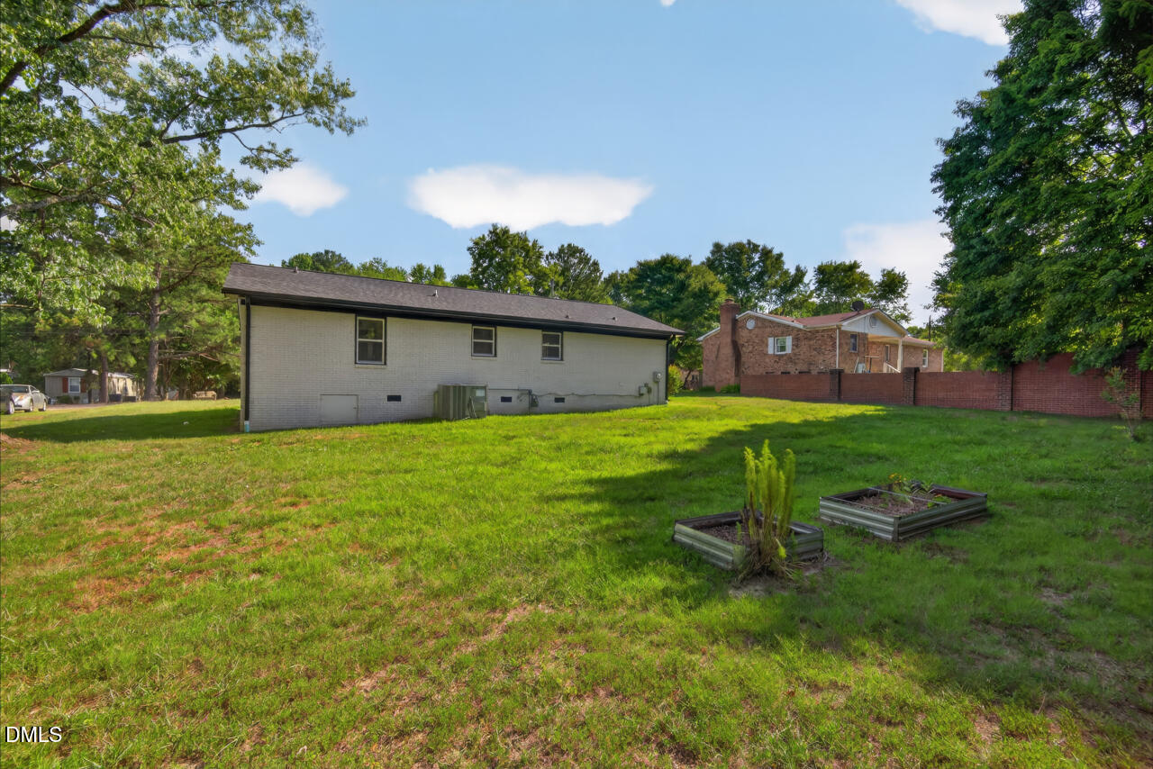 539 Riddle Avenue Hillsborough, NC 27278 - Photo 21 of 23 38