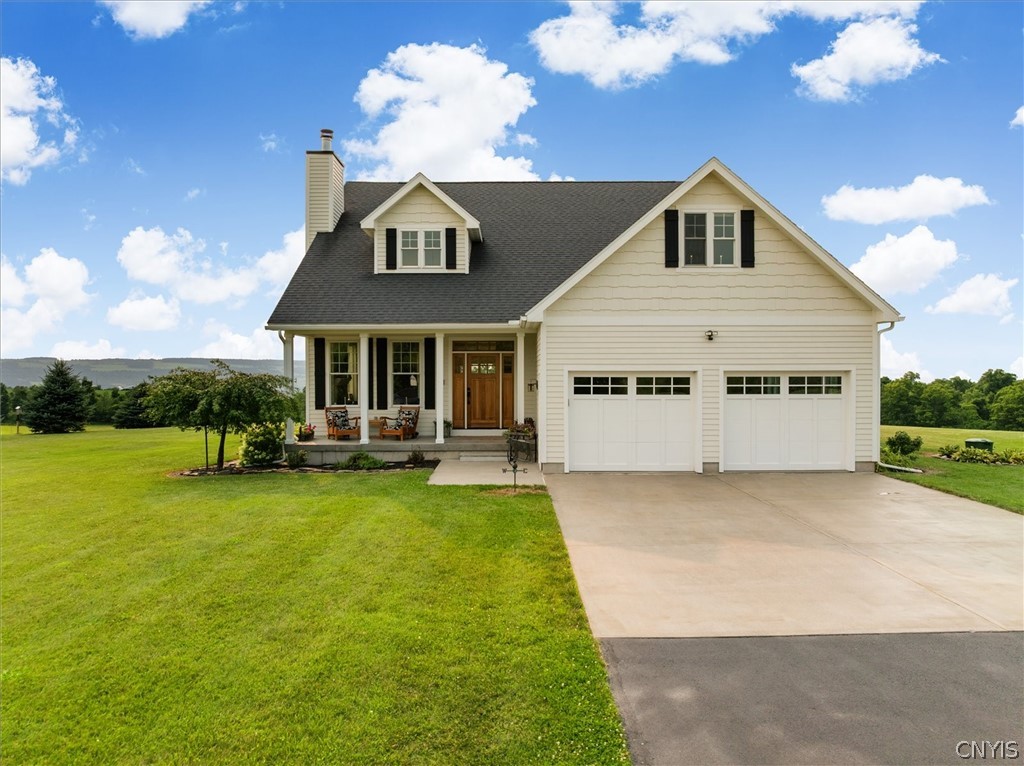 2,382 +/- square feet