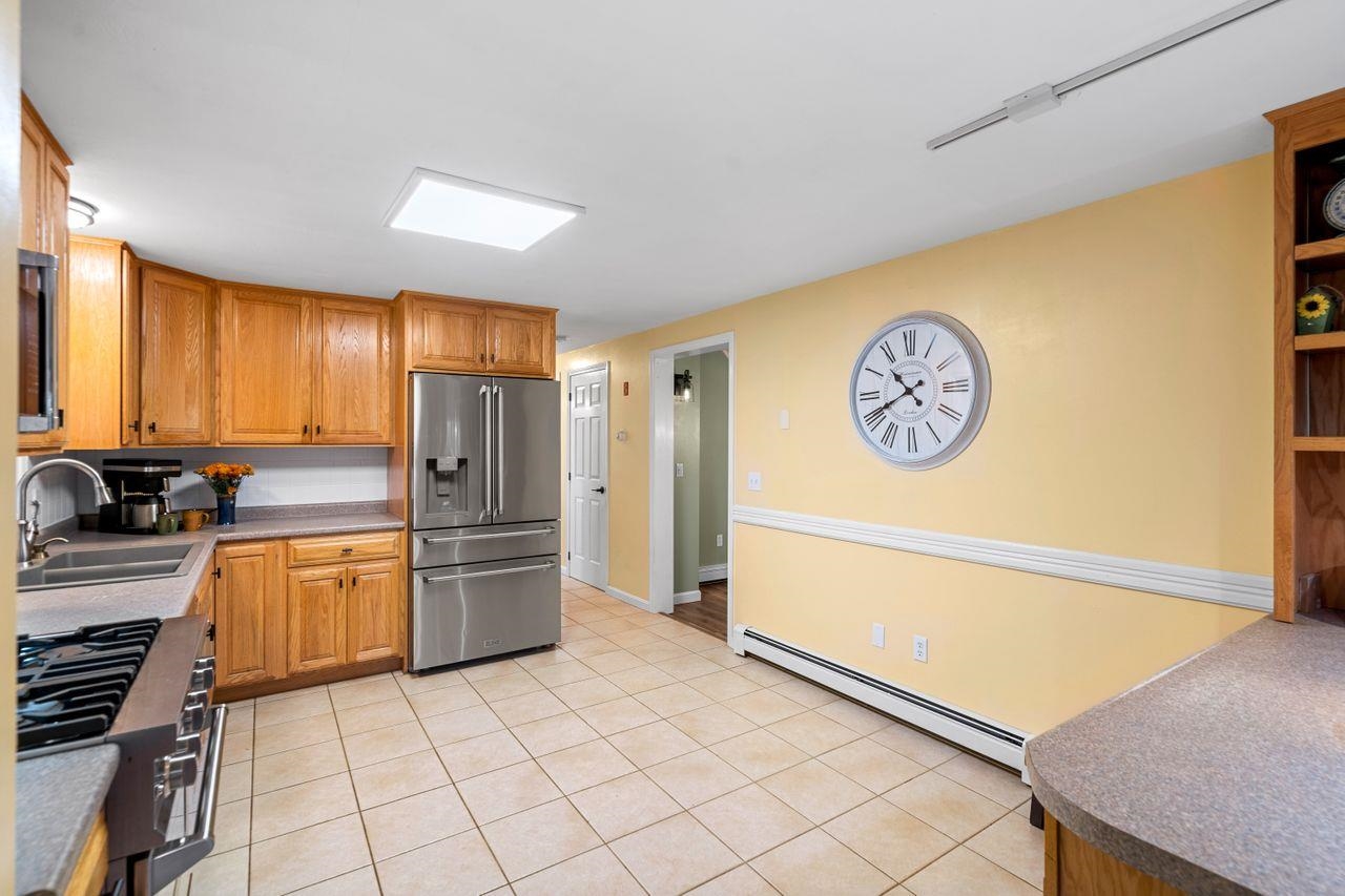 1 South Spaulding Brook Road Brookline, NH 03033 - Photo 5 of 40