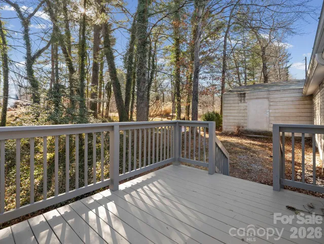 $210,000 | 1212 Easy Street, Hendersonville, NC 28791