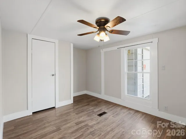 $210,000 | 1212 Easy Street, Hendersonville, NC 28791