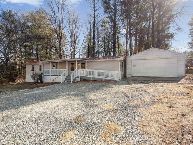 $210,000 | 1212 Easy Street, Hendersonville, NC 28791