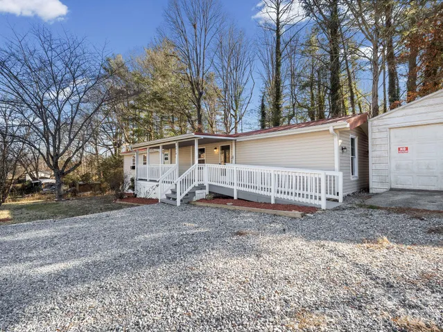$210,000 | 1212 Easy Street, Hendersonville, NC 28791