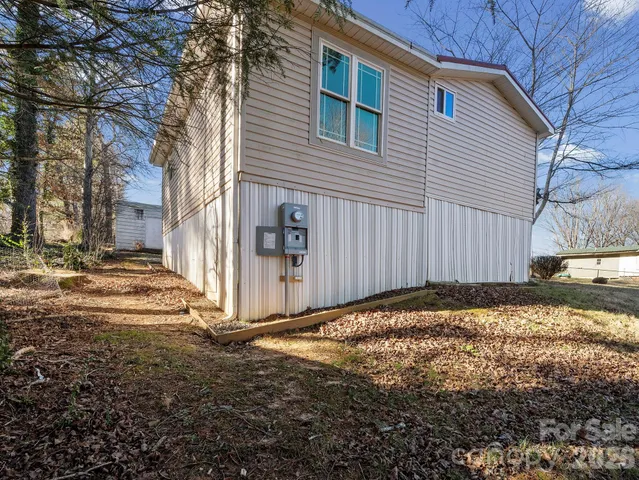 $210,000 | 1212 Easy Street, Hendersonville, NC 28791