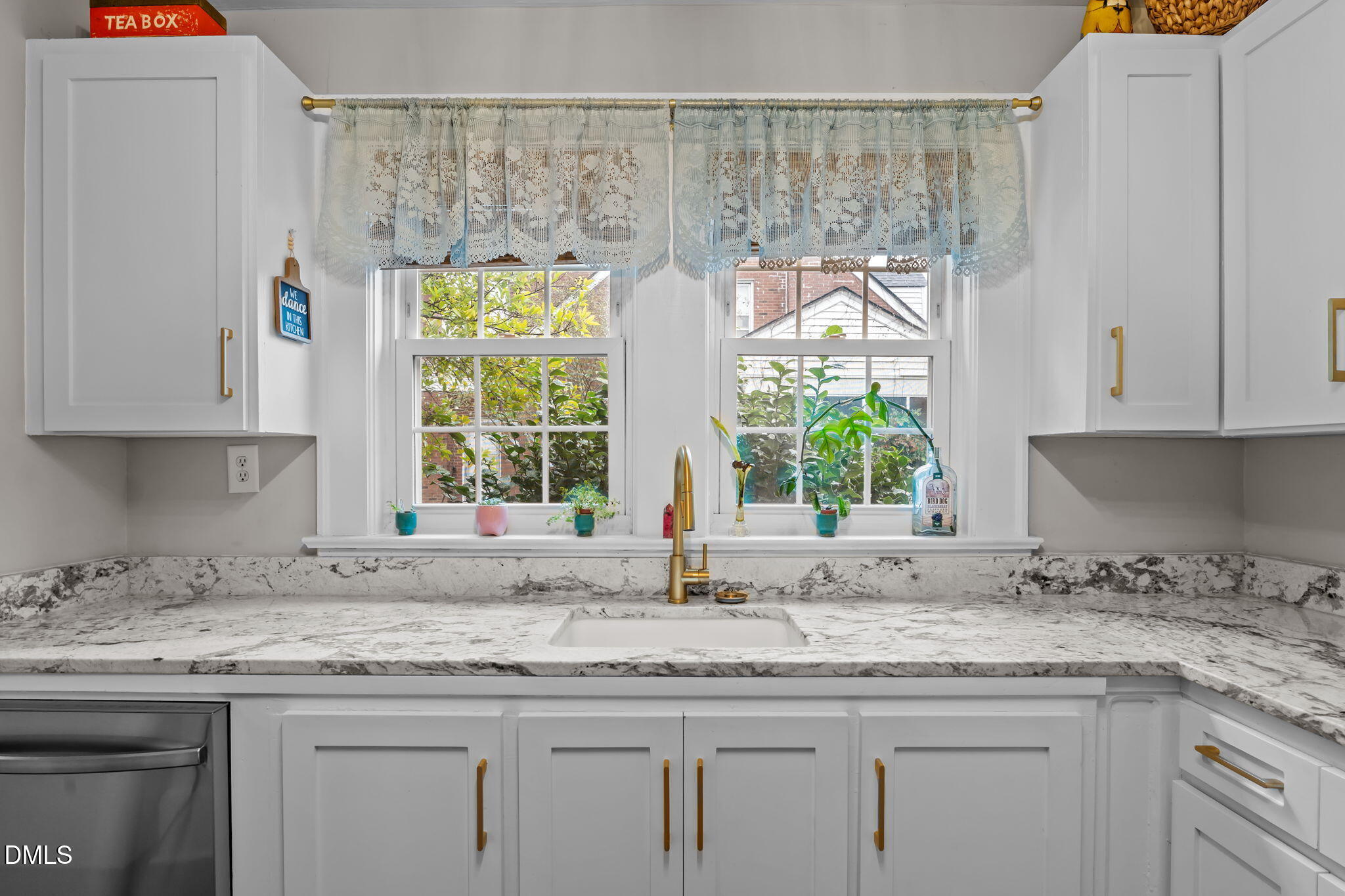 222 East Nash Street Spring Hope, NC 27882 - Photo 13 of 48 Kitchen